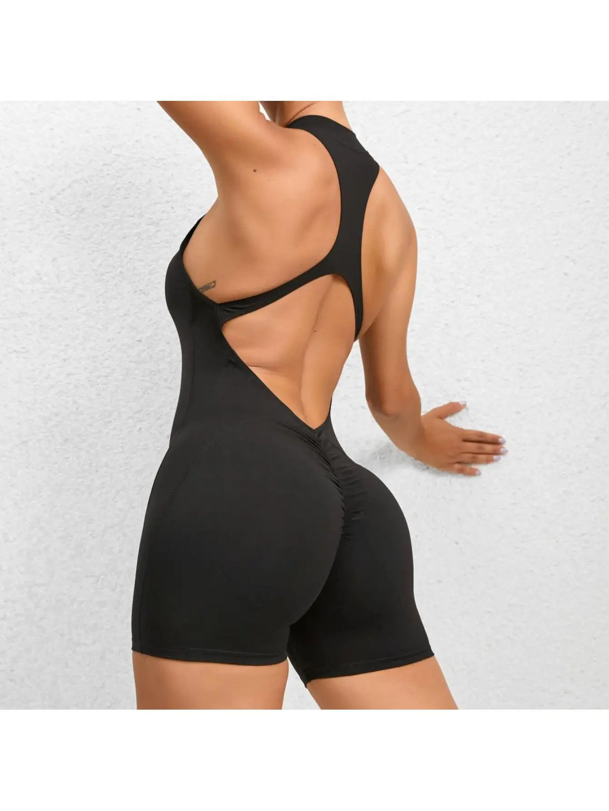 Women Sleeveless Seamless Sports Jumpsuit for Yoga and Gym Workouts