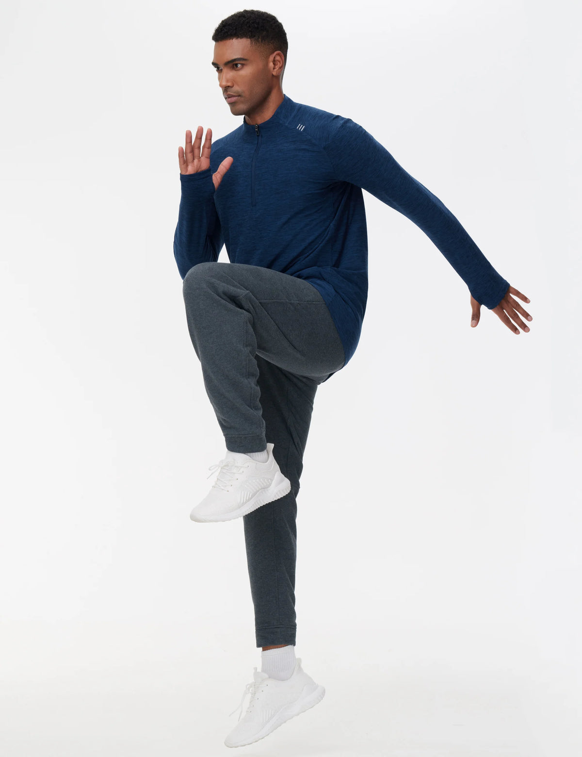 THE GYM PEOPLE Men's Half-Zip Long Sleeve Golf Shirts Soft Lightweight Warm Workout Pullover Sweatshirts with Thumb Hole