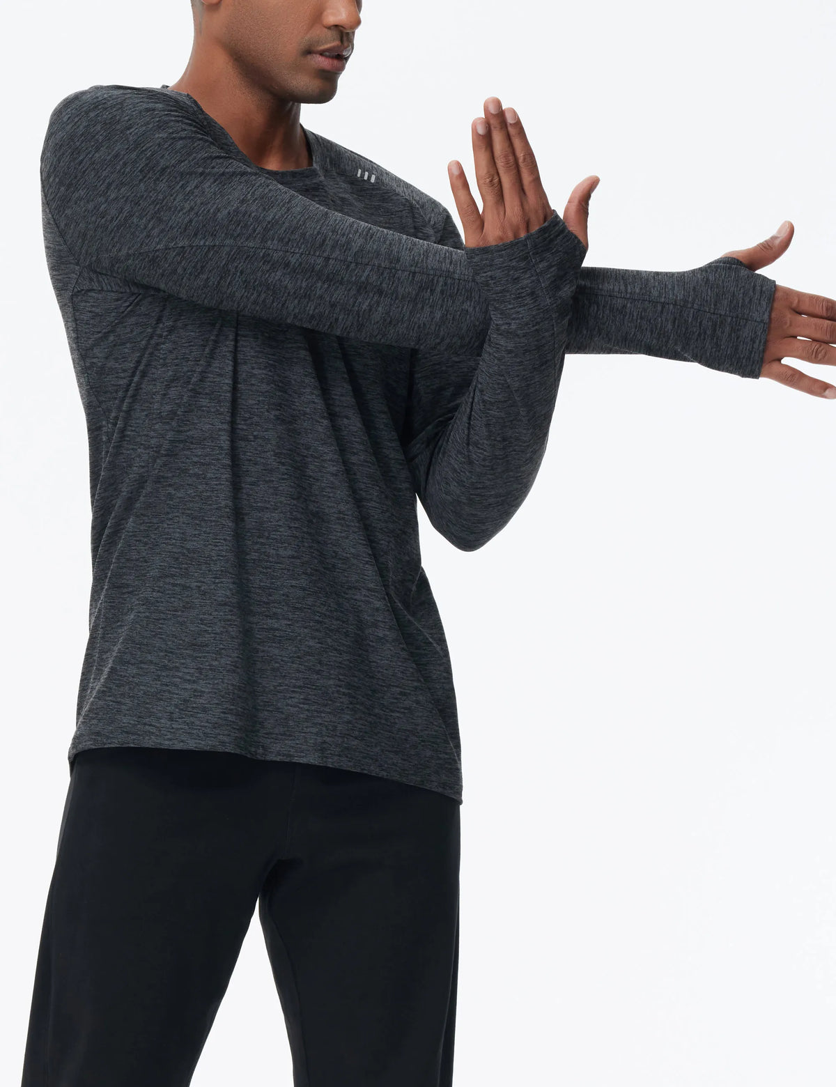 THE GYM PEOPLE Moisture Wicking Workout Shirt With Thumb Holes