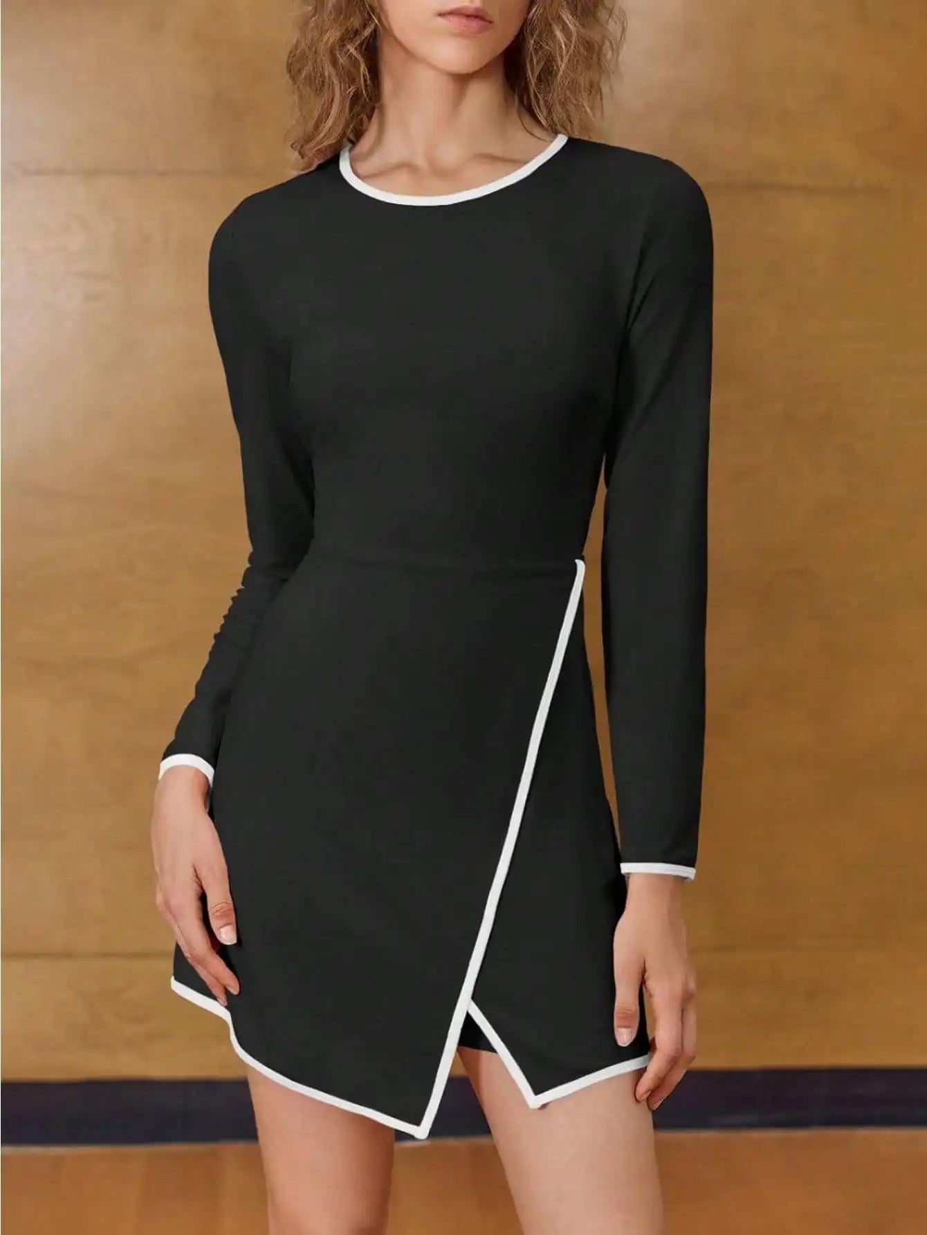 Women's High Stretch Party Dress Long Sleeve Built-In Bra Pockets Athletic Stretchy Fabric Gym Court  beach dress