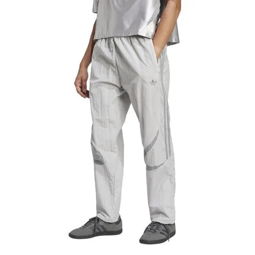 ADIDAS Adicolor Woven Track Pant