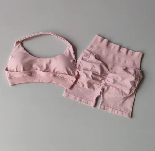 SKINOFSKIN Halter Neck Yoga Set With Sports Bra And Shorts
