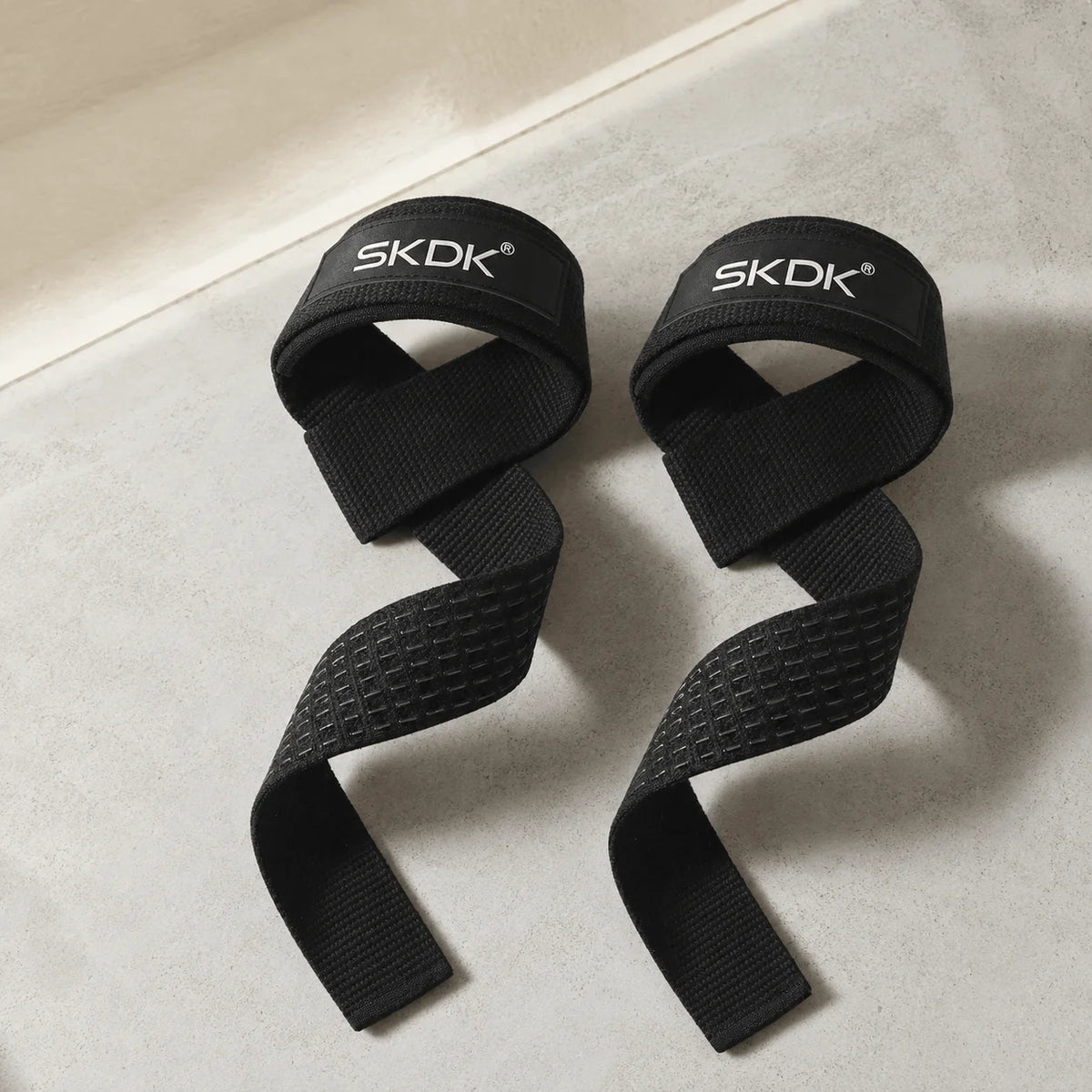 Padded Anti-Slip Weightlifting Wrist Straps For Deadlifts And Strength Training