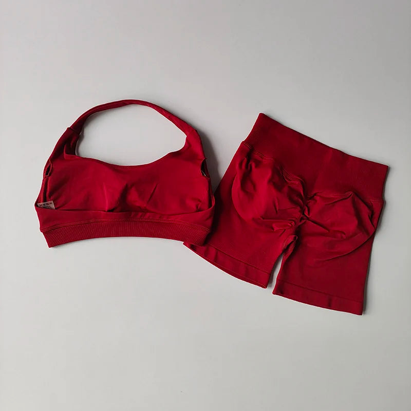 SKINOFSKIN Halter Neck Yoga Set With Sports Bra And Shorts