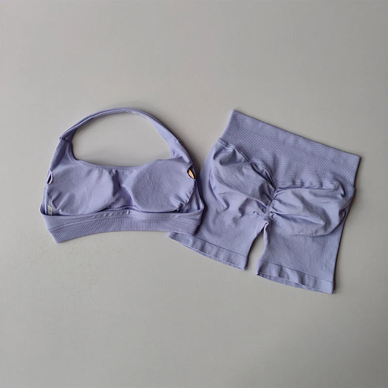 SKINOFSKIN Halter Neck Yoga Set With Sports Bra And Shorts
