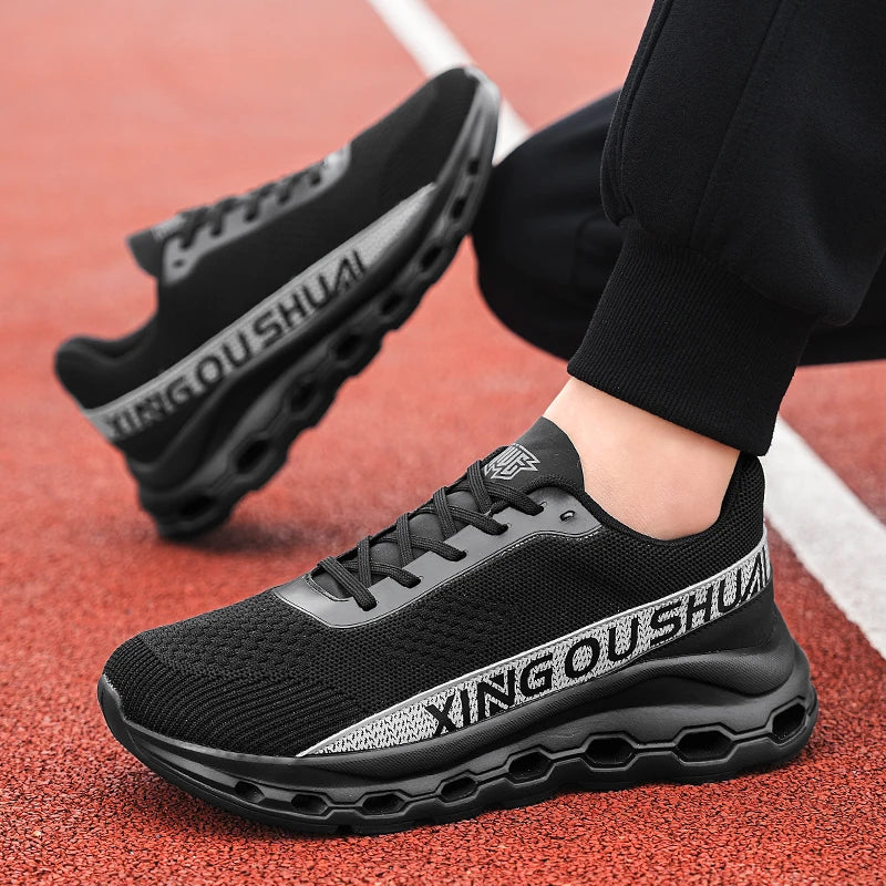 2026 New men shoes Couple Mesh Sneakers Breathable Sports Casual Shoes with Anti-Slip and Cushioning Features, Lightweight Running Shoes